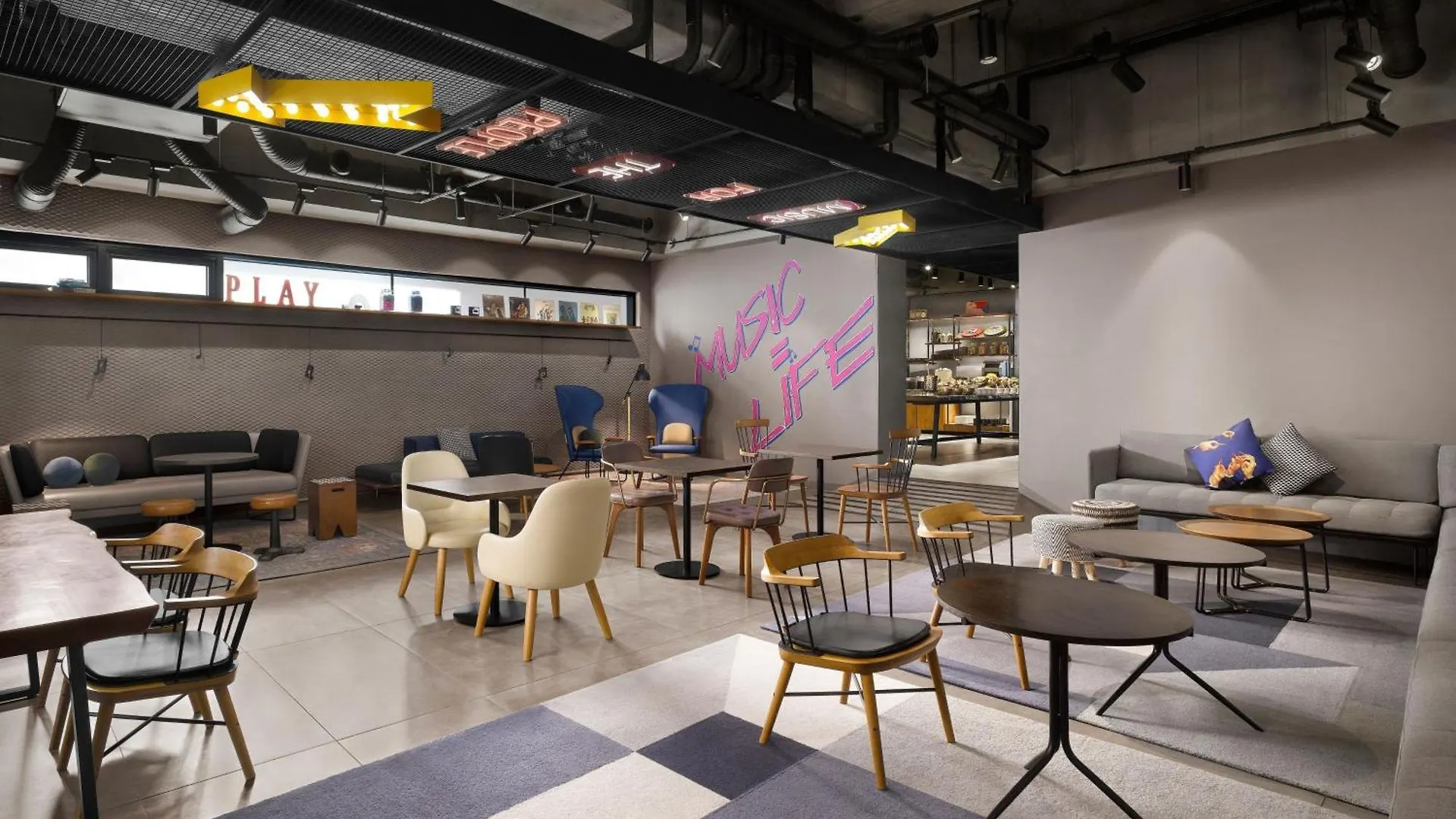 Hotel Moxy Seoul Insadong By Marriott