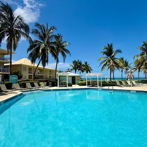 https://grand-caymanian-resort.comcaribbean.com