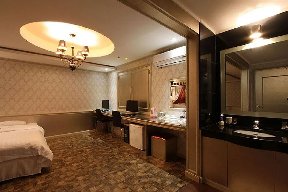 Hotel Moxy Seoul Insadong 3*,  Corée du Sud